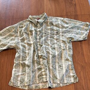 THE NORTH FACE Shirt